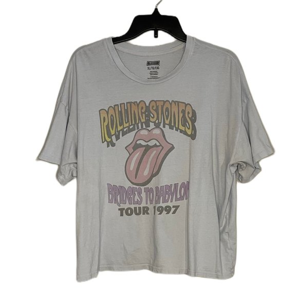 American Eagle Outfitters Tops - American Eagle Tailgate Rolling Stones Cropped T-Shirt, Size XL